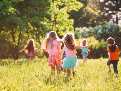 The Benefits of Outdoor School Time Activities for Kids
